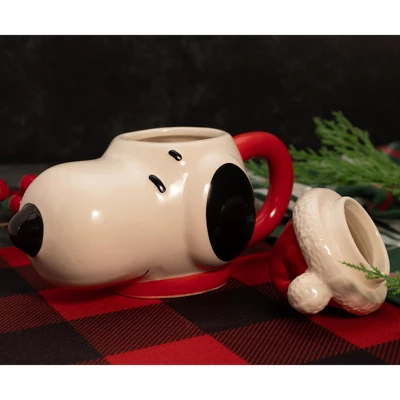 ICUP, Inc. Peanuts Santa Snoopy 14.5oz Molded Mug With Lid 6 ICUP, Inc. Peanuts Santa Snoopy 14.5oz Molded Mug With Lid - Image 6