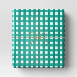 30â 90 Sq Ft Christmas Roll Wrap Green/White Gingham Check - Wondershopâ˘