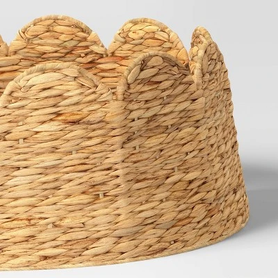 Christmas Water Hyacinth Scalloped Tree Collar - Wondershop™ 2 Christmas Water Hyacinth Scalloped Tree Collar - Wondershop™ - Image 2