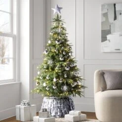 5.5' Pre-Lit Indexed Balsam Fir Artificial Christmas Tree With Twinkling White LED Lights - Wondershopâ˘